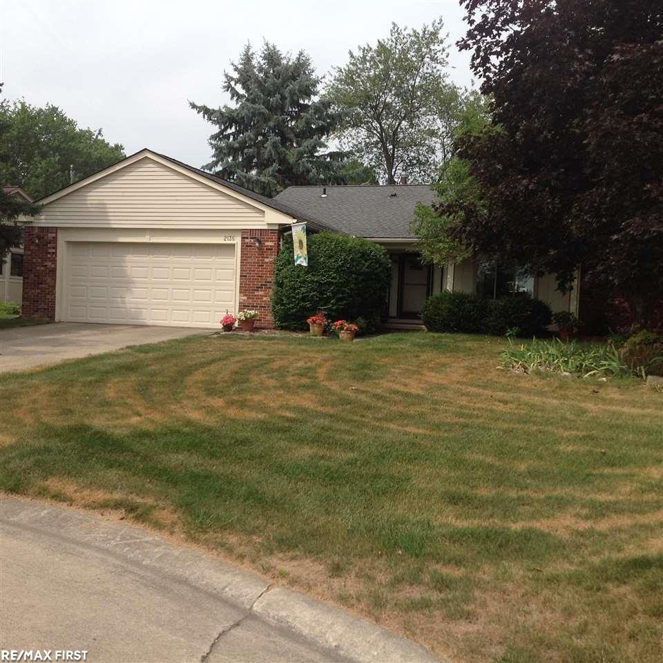 2136 Warrington Road Rochester Hills, MI 48307 - Photo 1 of 10