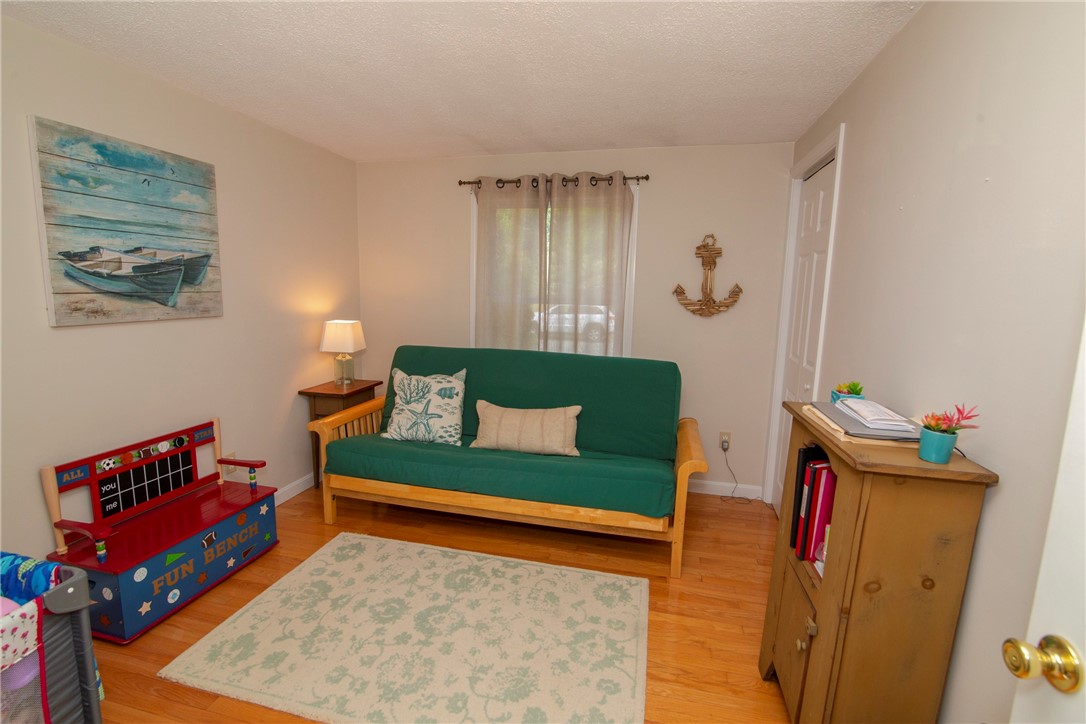 4 Lorraine Road Westerly, RI 02891 - Photo 19 of 20 Gallery Image 19