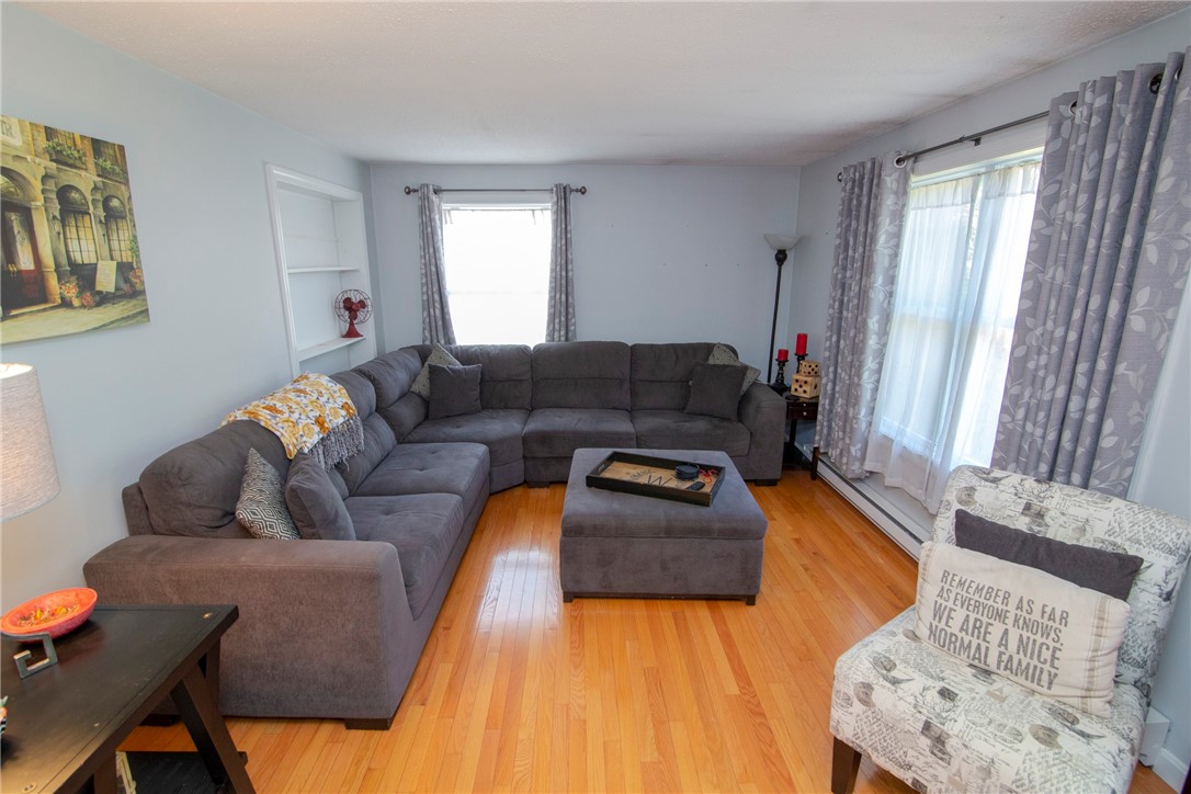 4 Lorraine Road Westerly, RI 02891 - Photo 5 of 20 Gallery Image 5