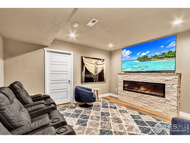 $599,900 | 2169 Longfin Drive, Windsor, CO 80550