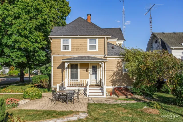 $349,500 | 245 North Elm Street, Waterman, IL 60556