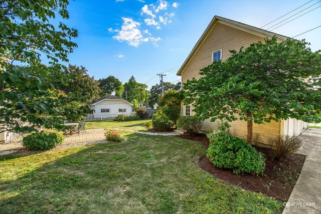 $349,500 | 245 North Elm Street, Waterman, IL 60556