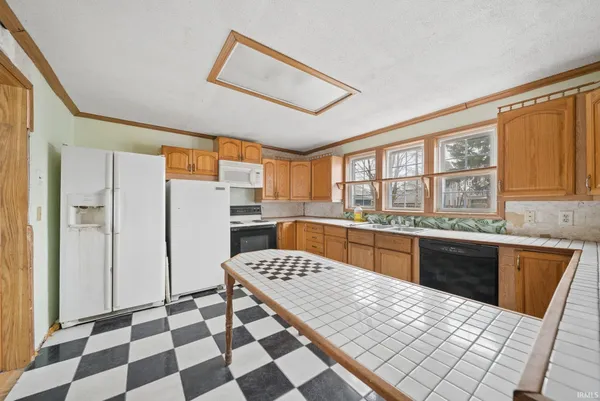 $100,000 | 653 Gentry Street, Frankfort, IN 46041