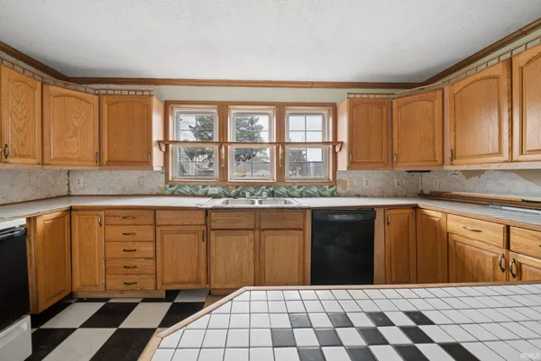 $100,000 | 653 Gentry Street, Frankfort, IN 46041