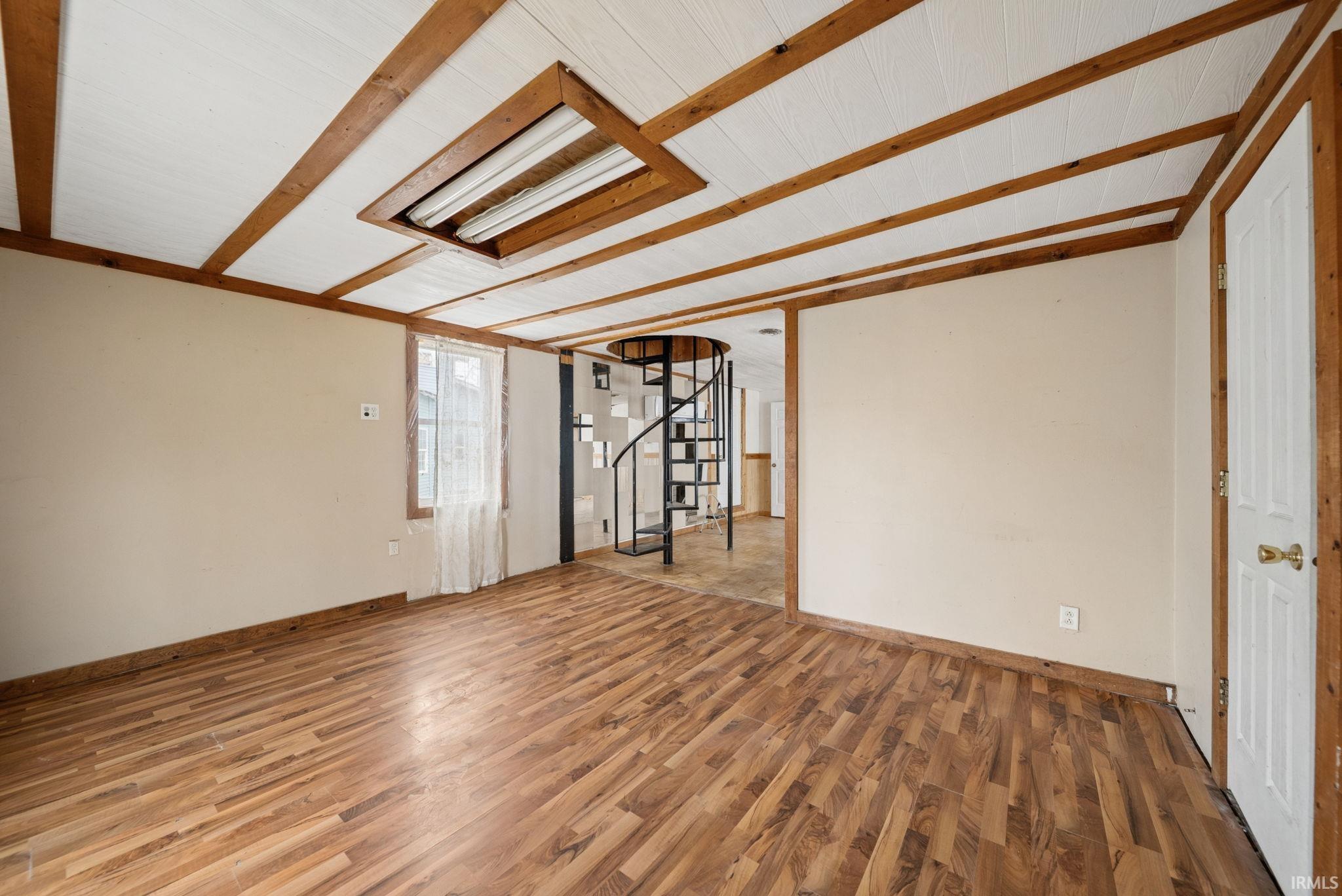 653 Gentry Street Frankfort, IN 46041 - Photo 7 of 30