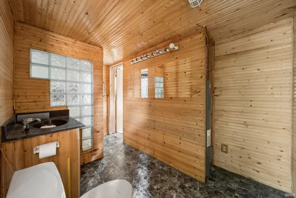 $100,000 | 653 Gentry Street, Frankfort, IN 46041