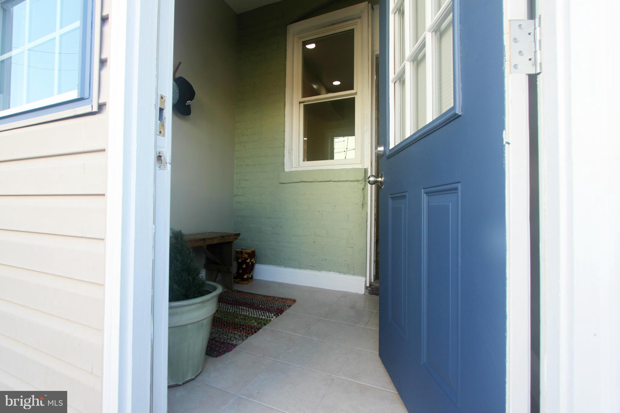 505 Columbia Road Northwest Washington, DC 20001 - Photo 11 of 27 Interior (General)