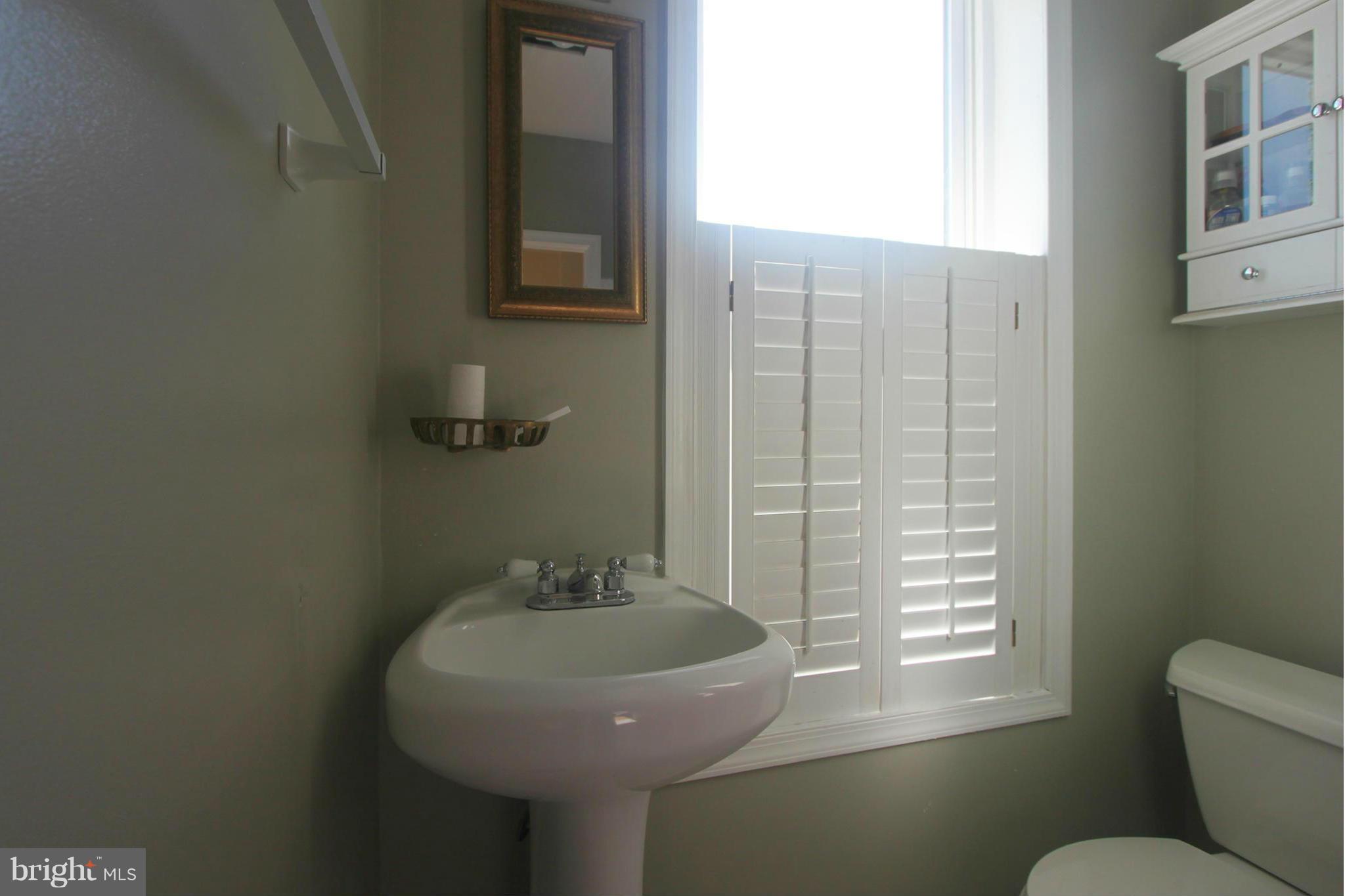505 Columbia Road Northwest Washington, DC 20001 - Photo 22 of 27 Interior (General)