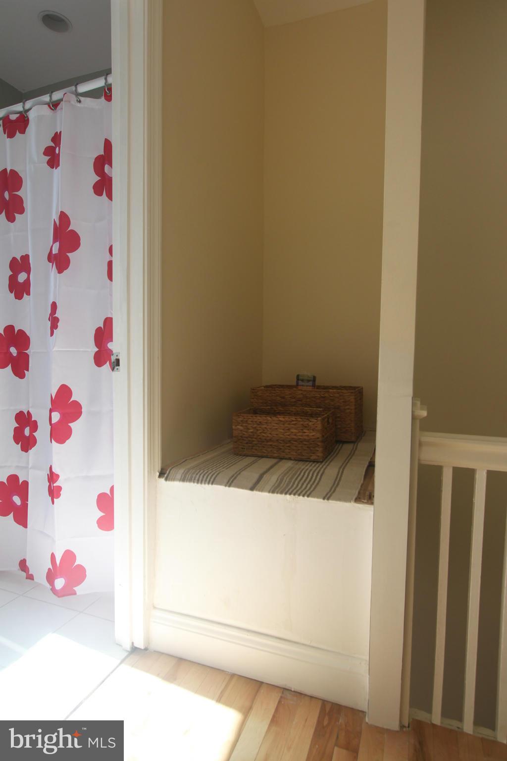 505 Columbia Road Northwest Washington, DC 20001 - Photo 23 of 27 Interior (General)