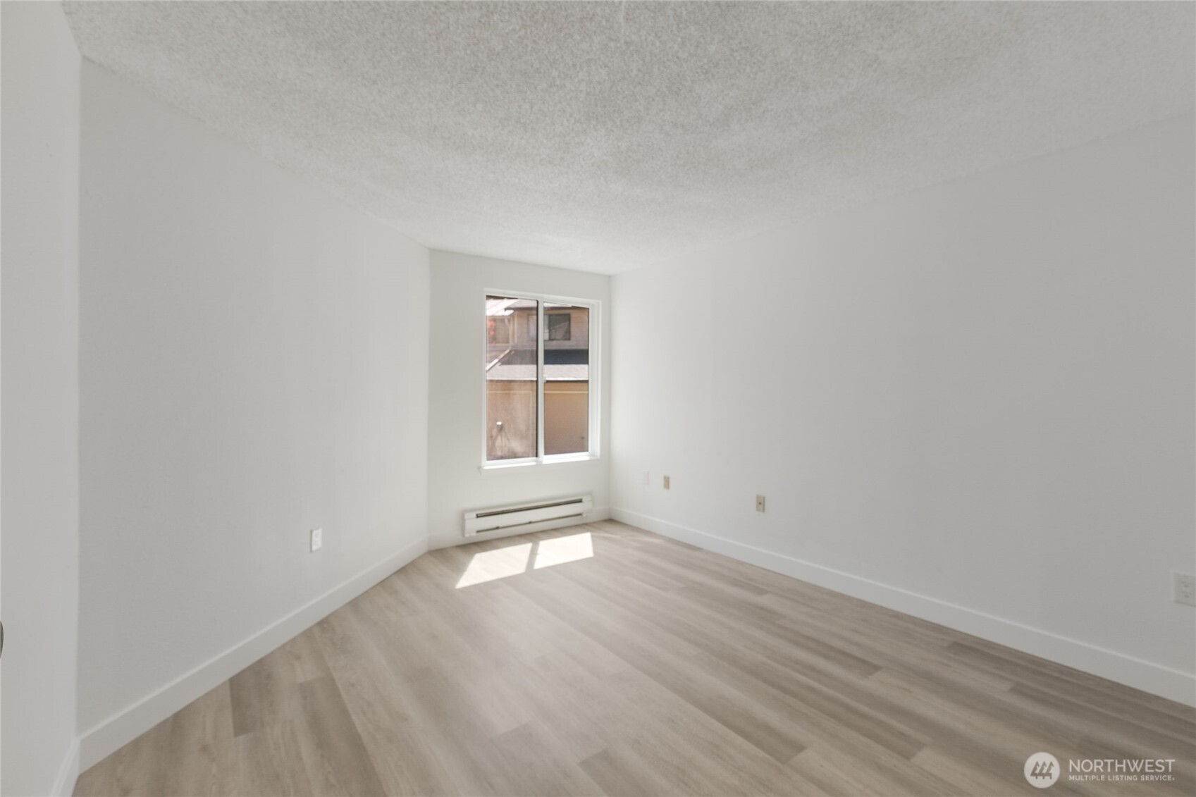 1555 Union Avenue Northeast, Unit 33 Renton, WA 98059 - Photo 21 of 26