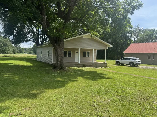$167,500 | 8605 Old State Rte 1, New Johnsonville, TN 37134