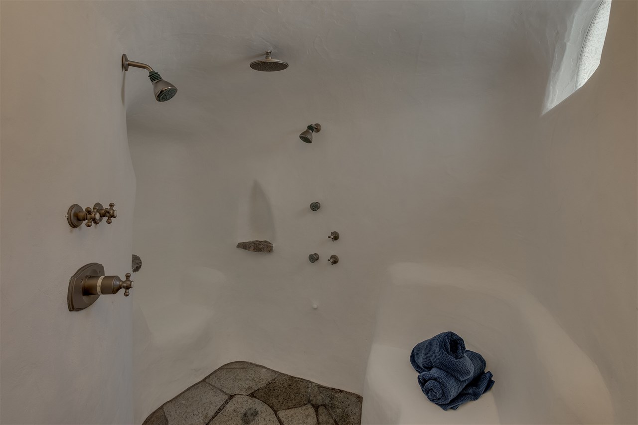 8989 River Road Truckee, CA 96161 - Photo 20 of 21