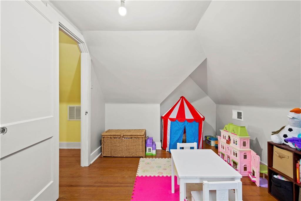 624 Beverly Road Pittsburgh, PA 15243 - Photo 19 of 24 Gallery Image 19