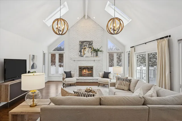 $1,399,000 | 22925 West Schwerman Road, Mundelein, IL 60060