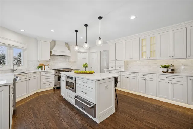 $1,399,000 | 22925 West Schwerman Road, Mundelein, IL 60060