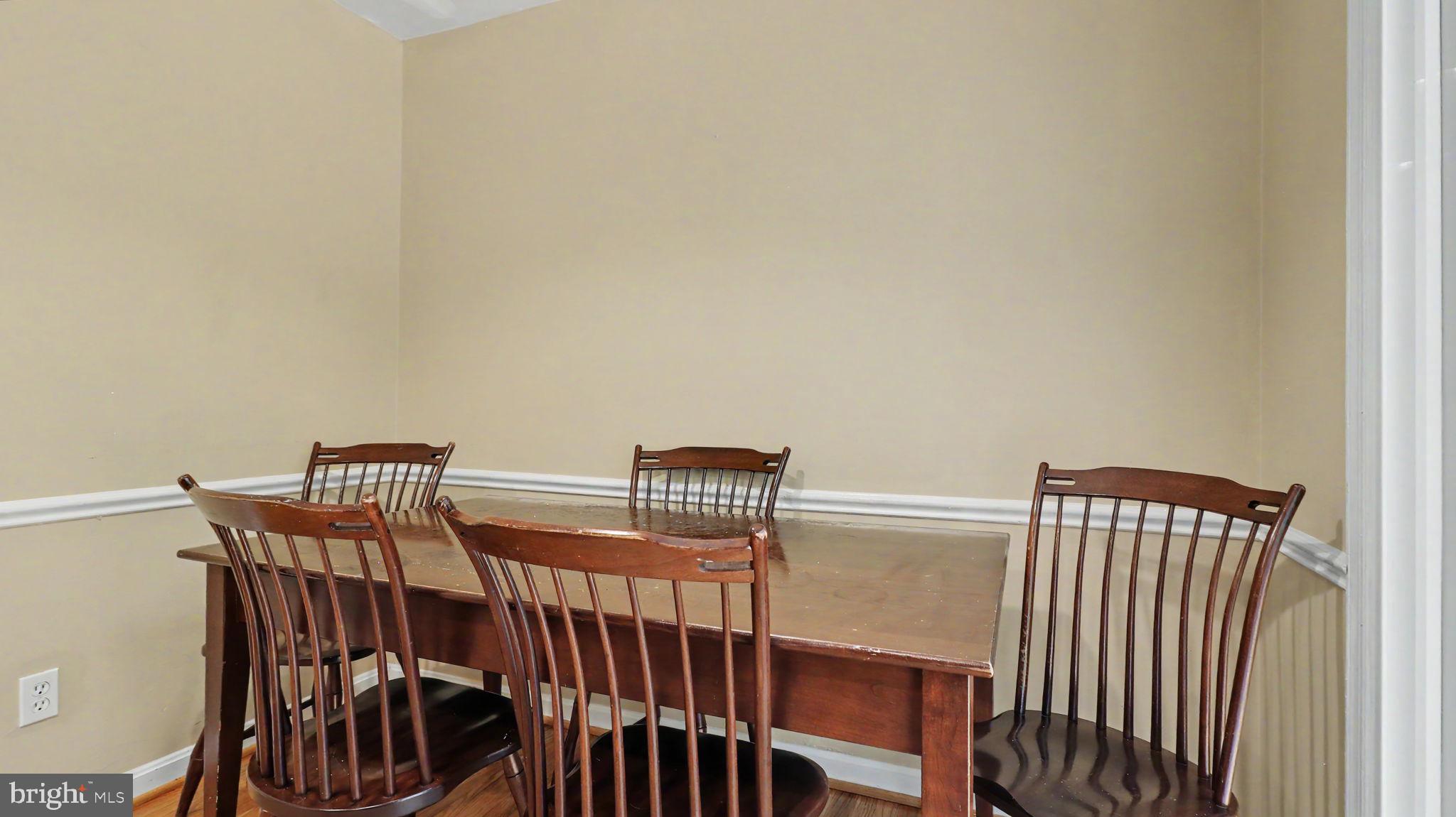 6770 Baron Road McLean, VA 22101 - Photo 23 of 81 Inviting space for gatherings ahead.