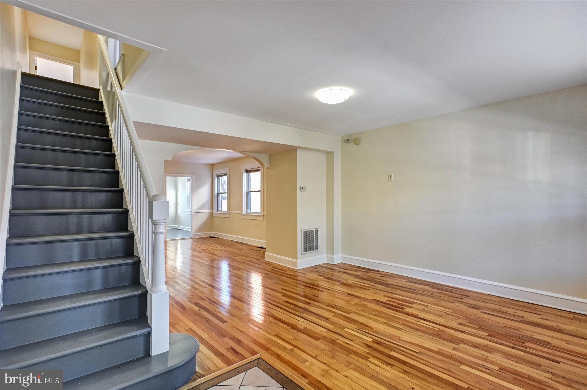 3401 Ramona Avenue Baltimore, MD 21213 - Photo 4 of 28