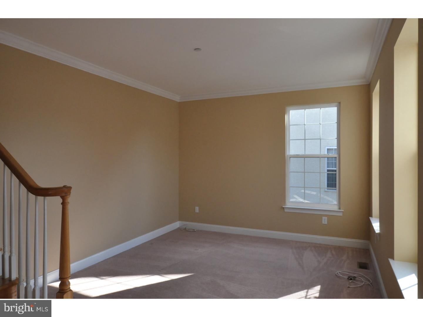 300 Carolee Circle Springfield, PA 19064 - Photo 11 of 25 Living Room