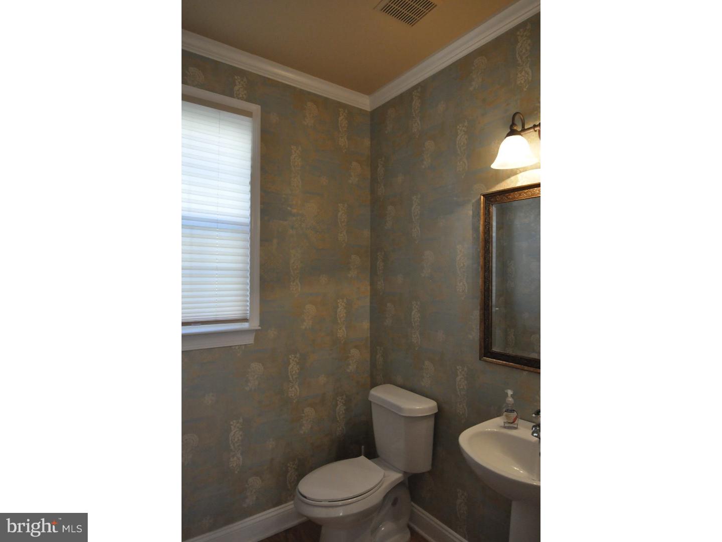 300 Carolee Circle Springfield, PA 19064 - Photo 12 of 25 Gallery Image 12