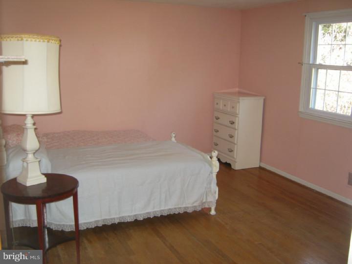 105 Wembley Road Wilmington, DE 19808 - Photo 17 of 25 Bedroom 6