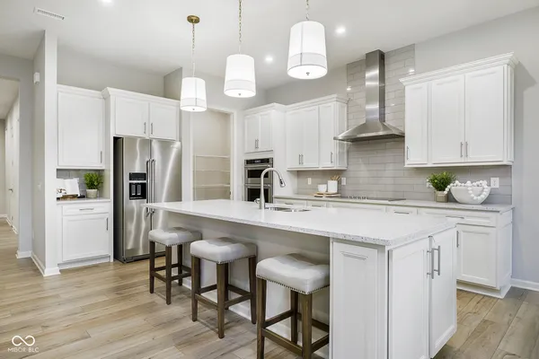 $550,000 | 13325 Stowe Circle, Noblesville, IN 46060