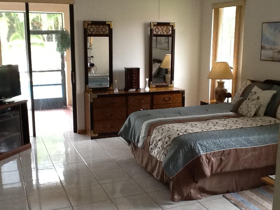 1863 Indian Road West Lake Clarke Shores, FL 33406 - Photo 7 of 12 Master