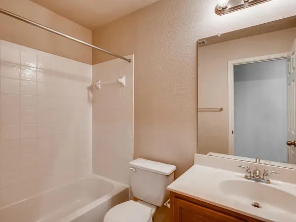 $1,850 | 2736 Herrington Cove, Round Rock, TX 78665