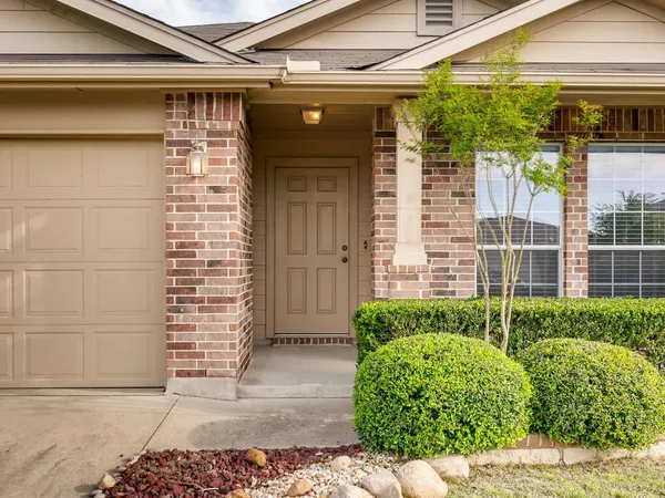 $1,850 | 2736 Herrington Cove, Round Rock, TX 78665