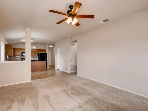 $1,850 | 2736 Herrington Cove, Round Rock, TX 78665