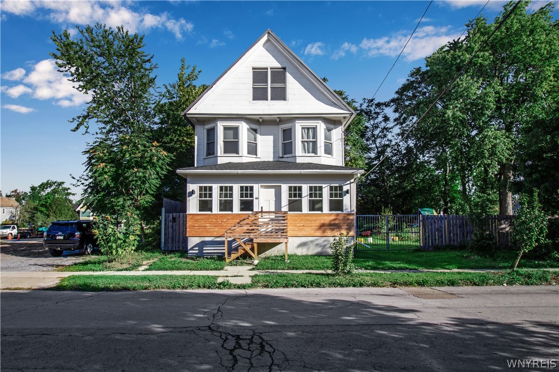 118 Riley Street Buffalo, NY 14209 - Photo 1 of 1 118 Riley Street, beautifully renovated and waitin