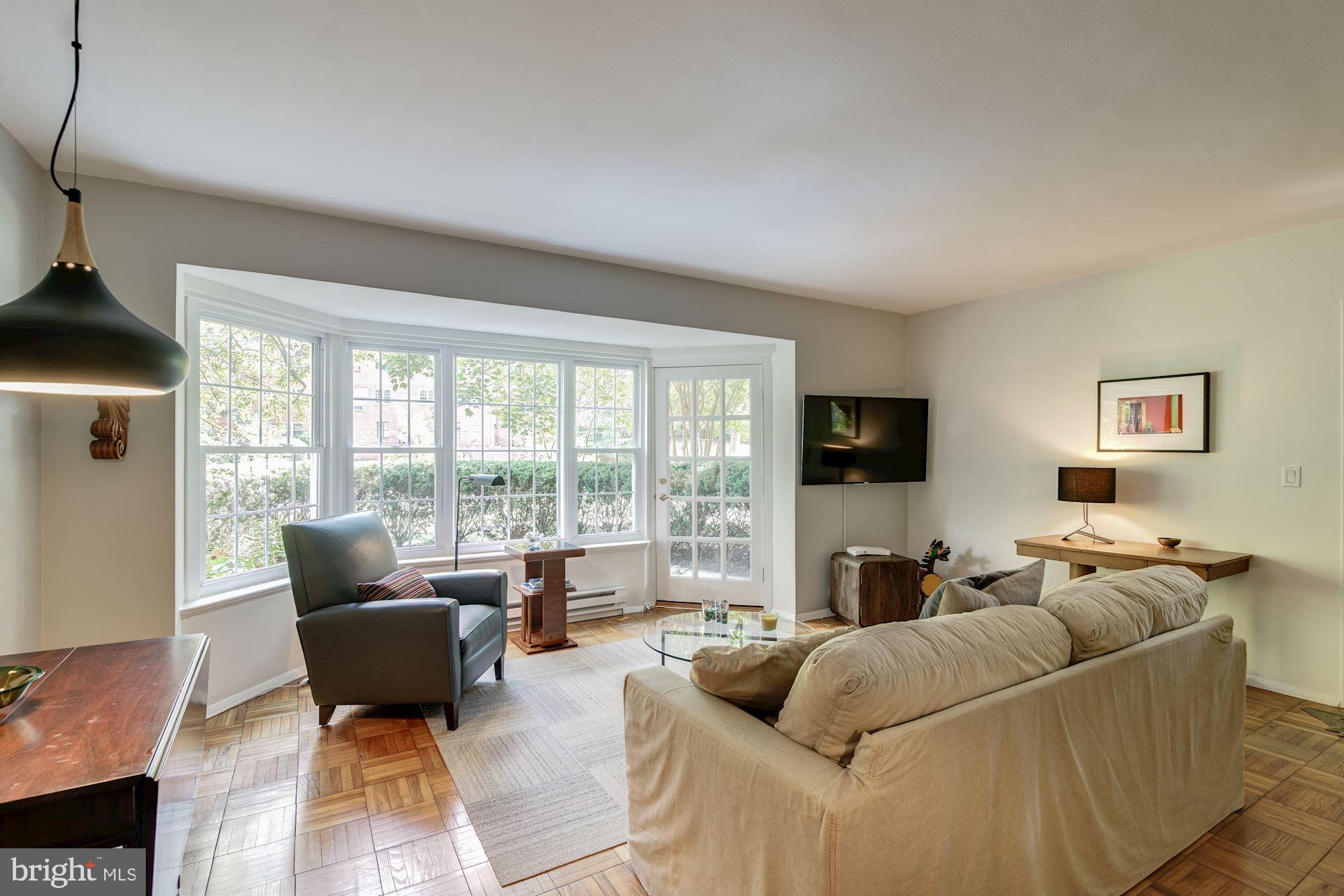 1611 Preston Road Alexandria, VA 22302 - Photo 2 of 44 Gallery Image 2