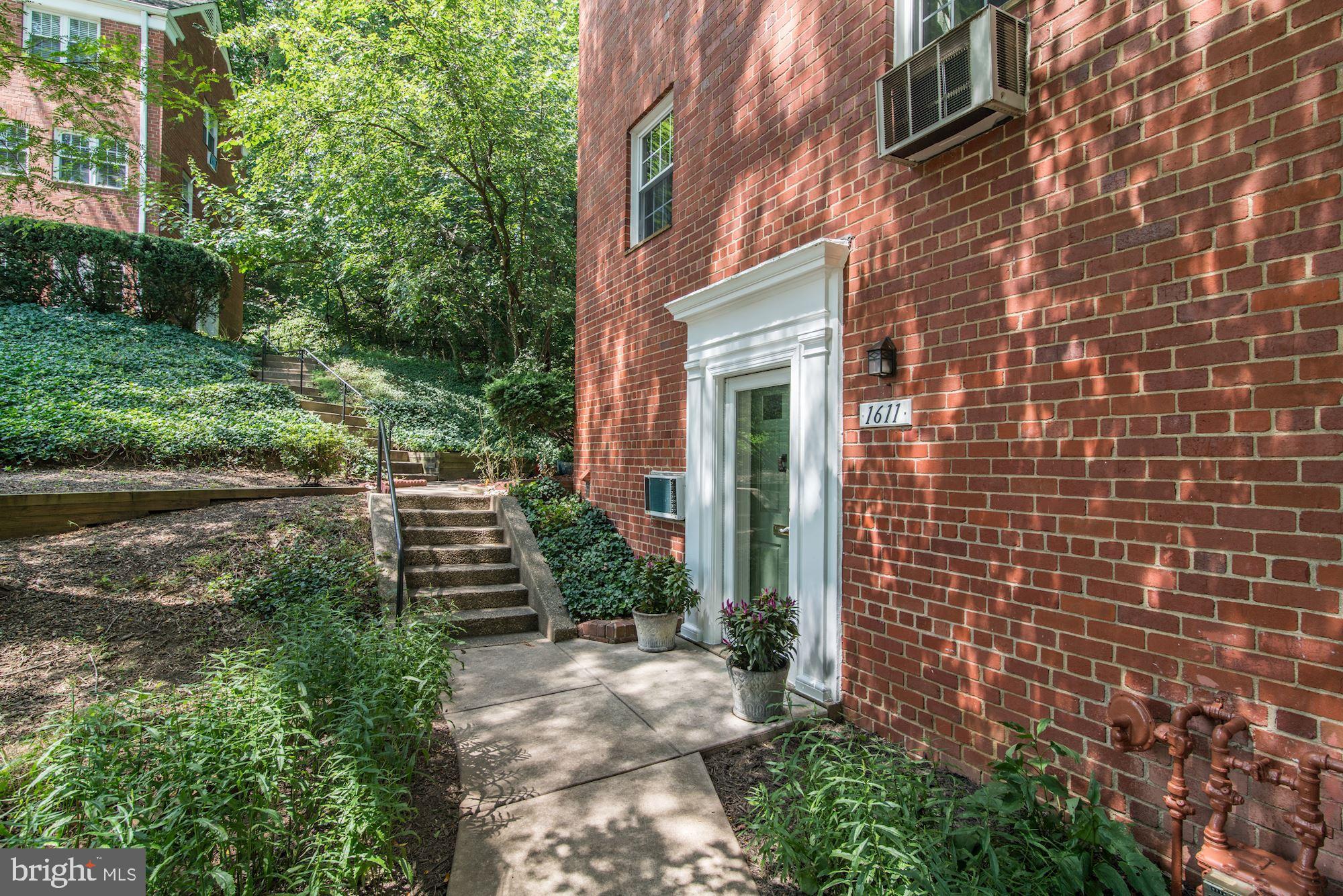 1611 Preston Road Alexandria, VA 22302 - Photo 31 of 44 Gallery Image 31