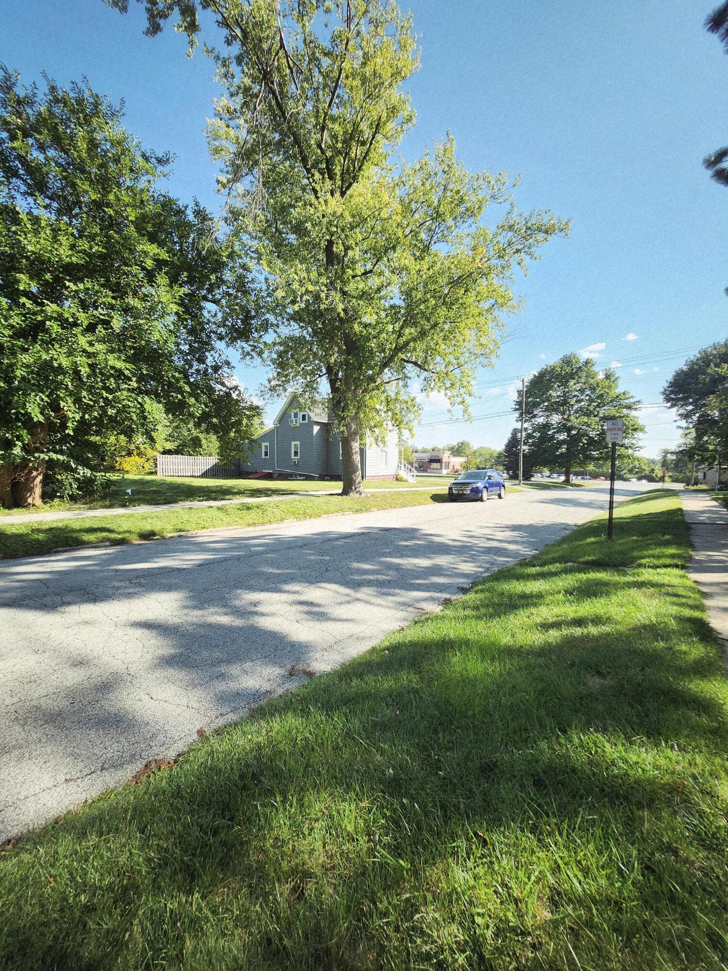 8 Wayne Street Valparaiso, IN 46385 - Photo 11 of 11 a view of a golf course