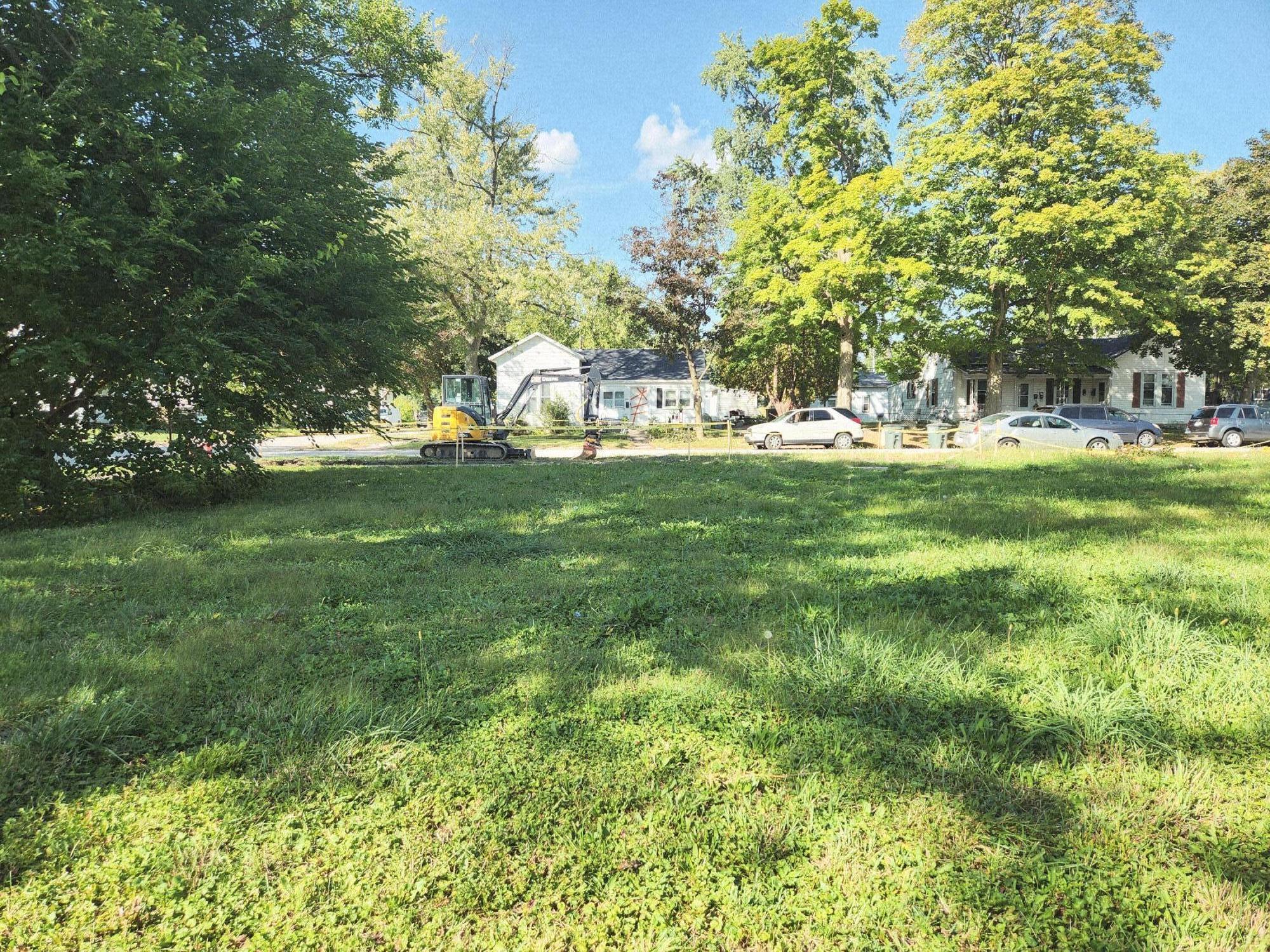 8 Wayne Street Valparaiso, IN 46385 - Photo 3 of 11 a view of a park with large trees
