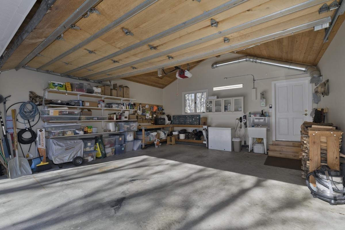 96 Aspen Spring Ranch Road Mammoth Lakes, CA 93546 - Photo 39 of 43 a view of a storage room