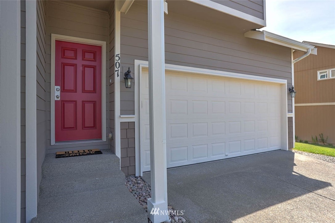 507 South 20th Street Renton, WA 98055 - Photo 2 of 33 Gallery Image 2