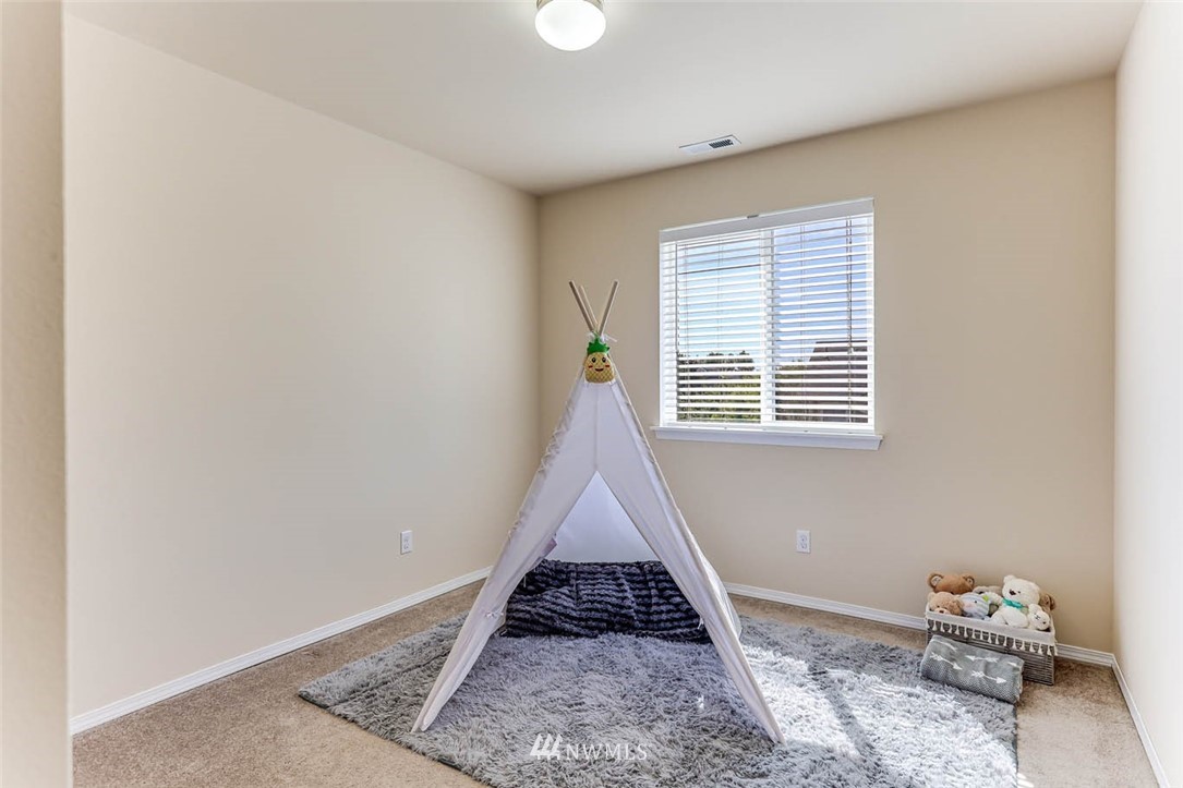 507 South 20th Street Renton, WA 98055 - Photo 26 of 33 Gallery Image 26