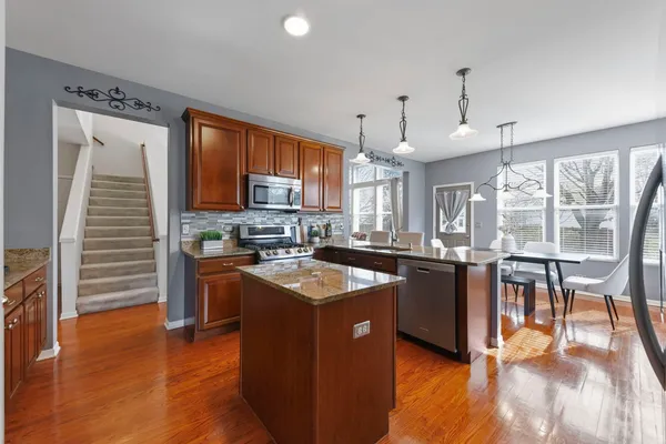 $625,000 | 13005 Kensington Drive, Plainfield, IL 60585