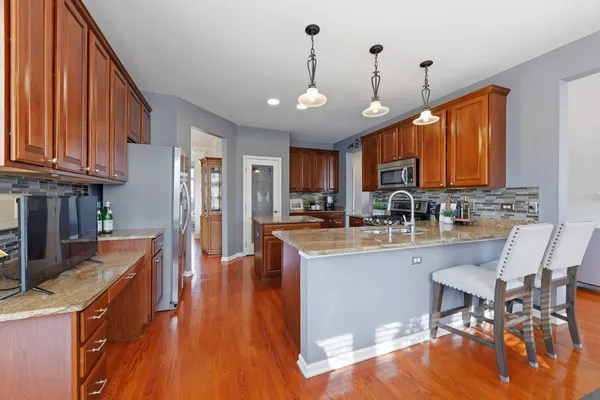 $625,000 | 13005 Kensington Drive, Plainfield, IL 60585