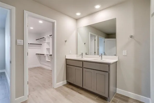 $2,600 | 413 Alice Harney Road, Burleson, TX 76028