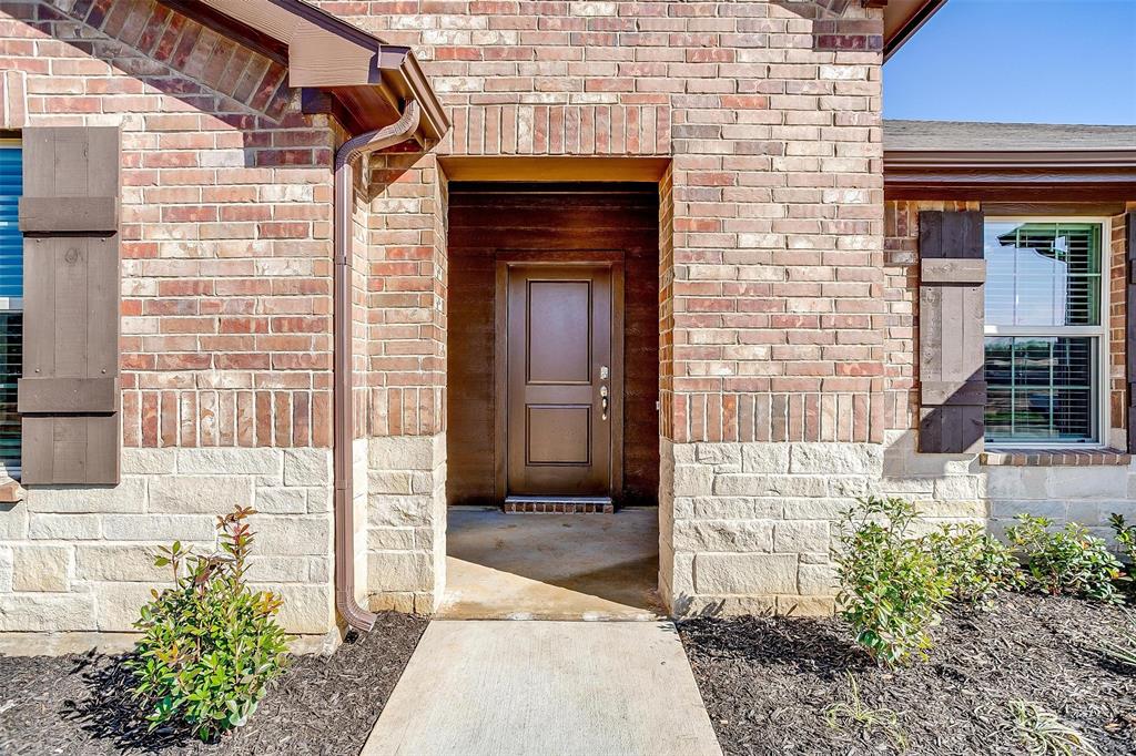 413 Alice Harney Road Burleson, TX 76028 - Photo 2 of 32