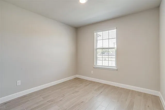 $2,600 | 413 Alice Harney Road, Burleson, TX 76028