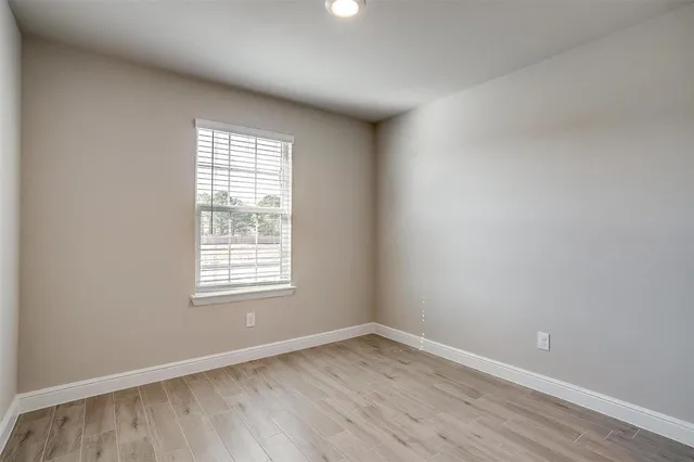 $2,600 | 413 Alice Harney Road, Burleson, TX 76028