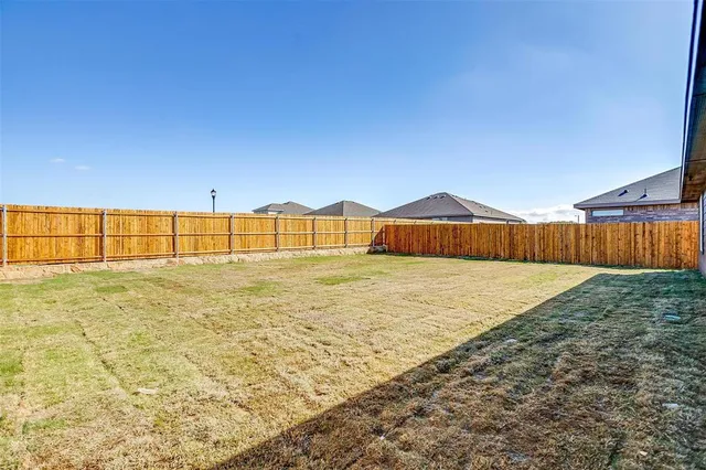 $2,600 | 413 Alice Harney Road, Burleson, TX 76028