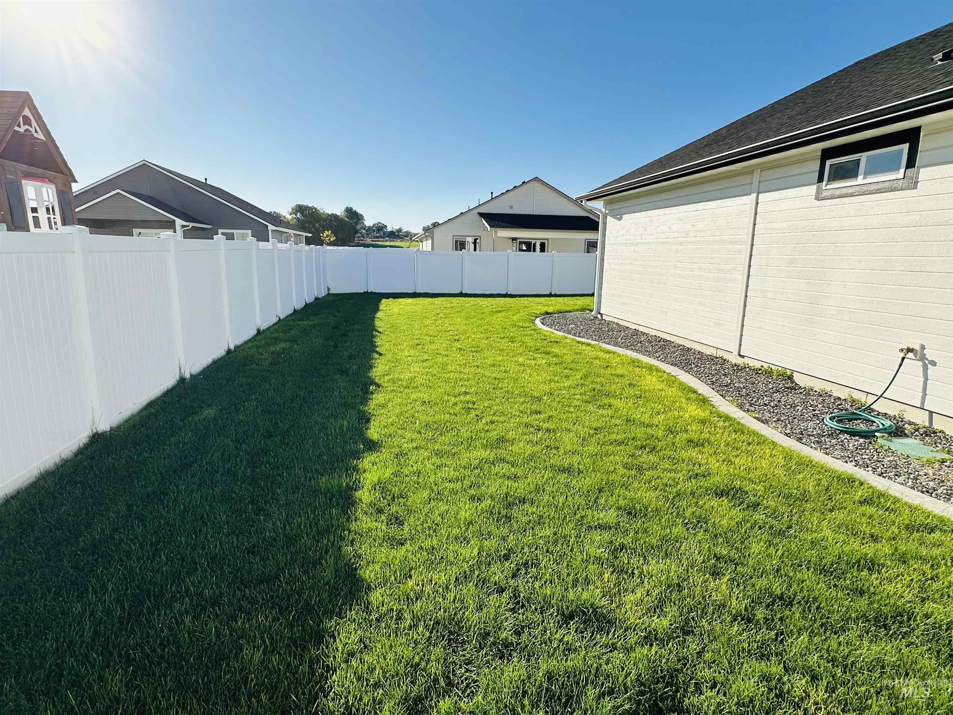 911 Campbell Street Vale, OR 97918 - Photo 31 of 37 View of fenced backyard