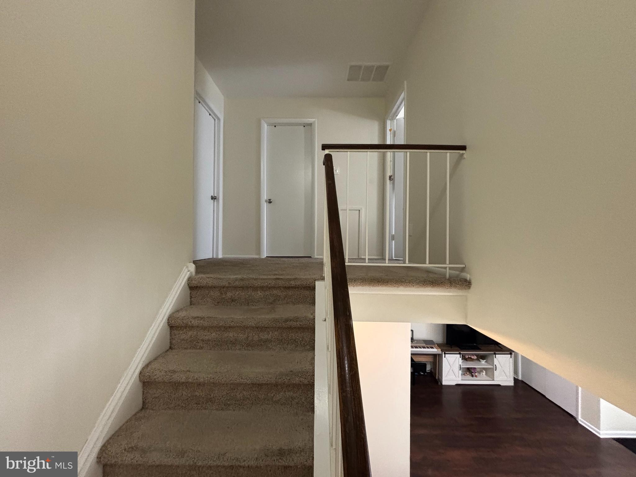 35 Harwood Lane Clementon, NJ 08021 - Photo 10 of 24 a view of entryway with wooden floor