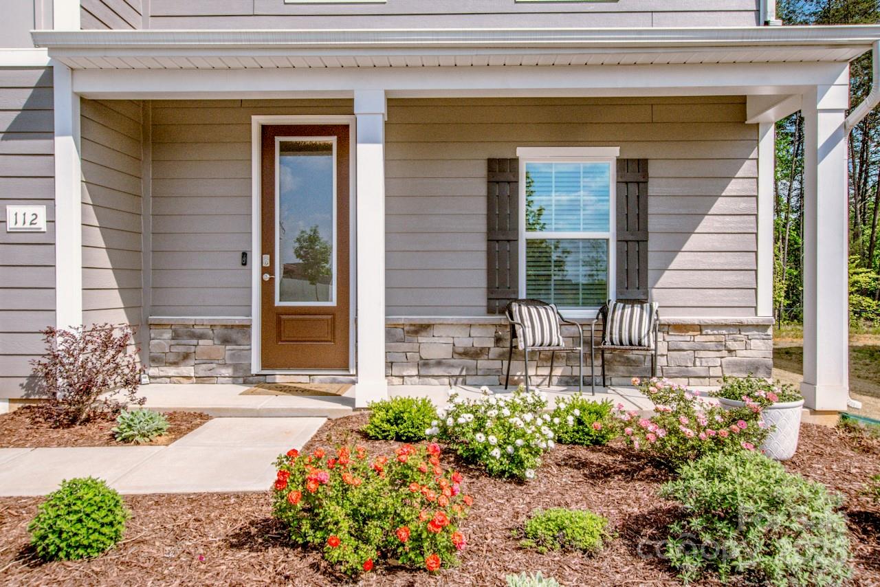 112 Tanner Loop Troutman, NC 28166 - Photo 6 of 39 Gallery Image 6