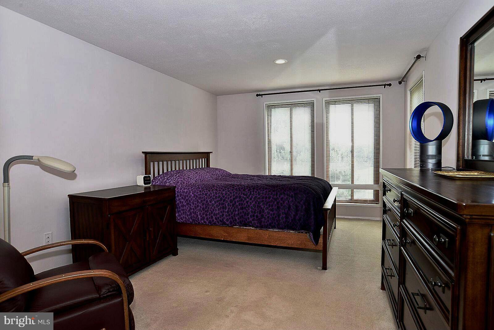 1821 North Shore Court Reston, VA 20190 - Photo 11 of 25 Bedroom (Master)