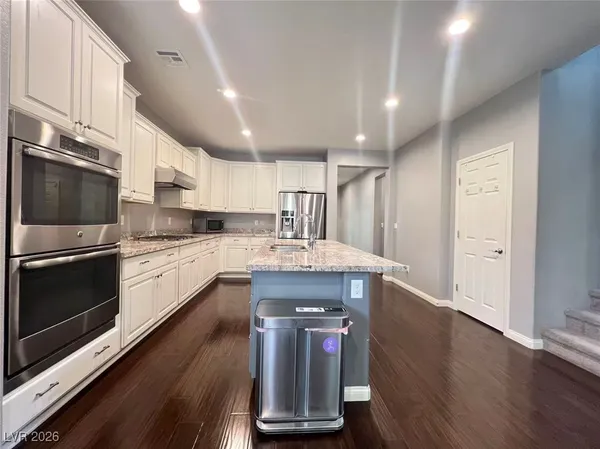 $3,250 | 12310 Sandy Peak Avenue, Las Vegas, NV 89138