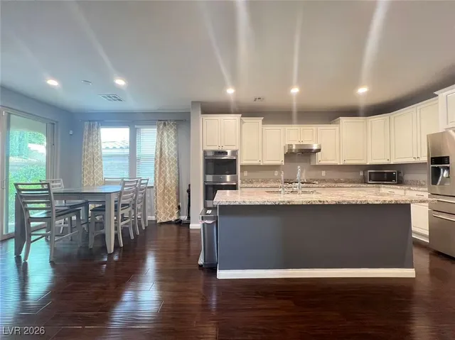 $3,500 | 12310 Sandy Peak Avenue, Las Vegas, NV 89138